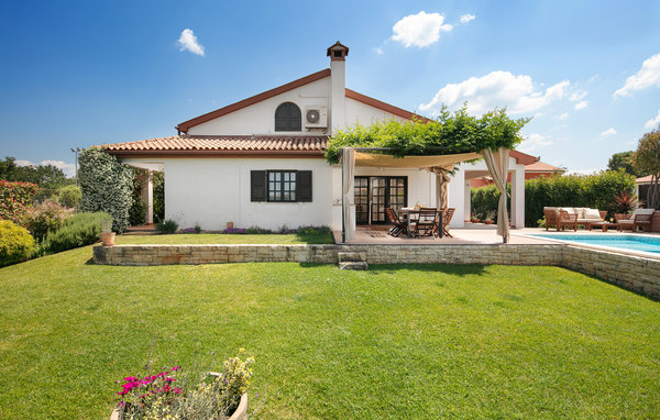 Vacation home Villa Intima