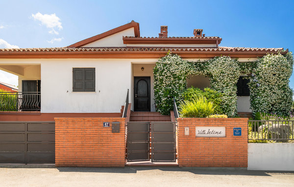 Vacation home Villa Intima