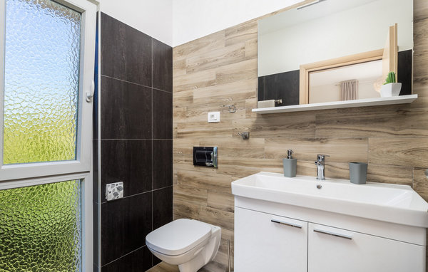 Domy wakacyjne - Labin-Kunj , Chorwacja - CLI107 703
