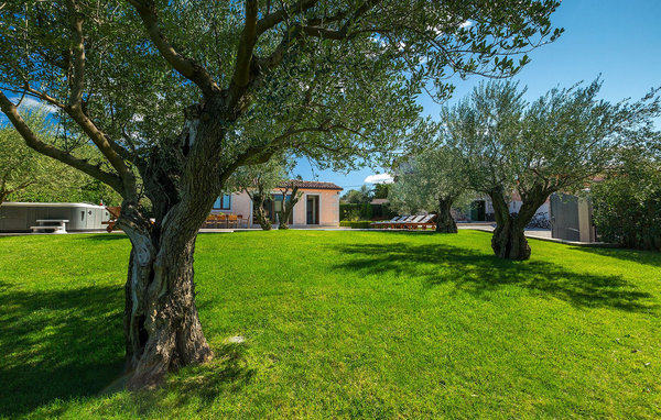 Holiday home Villa Ulika