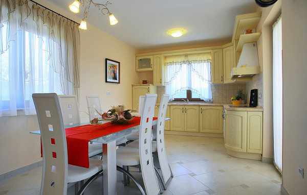 Semesterhus - Fazana , Kroatien - CLI223 401