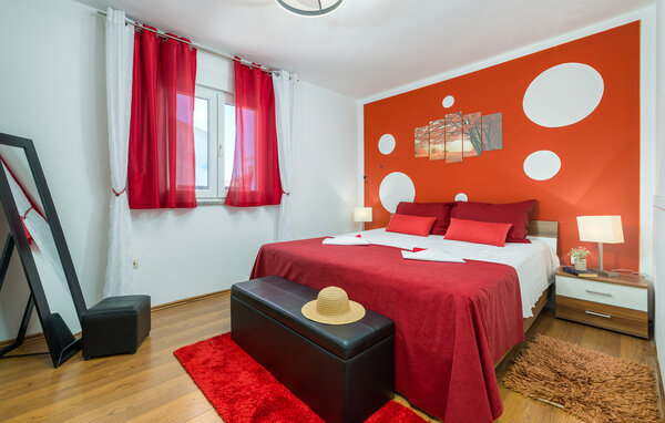 Semesterhus - Pula , Kroatien - CLI254 5