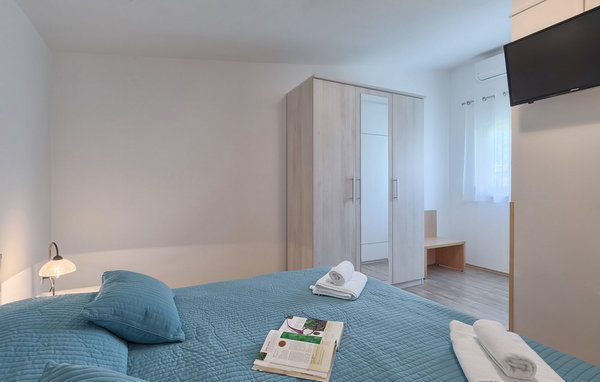 Vakantiehuis - Pula , Kroatië - CLI293 607
