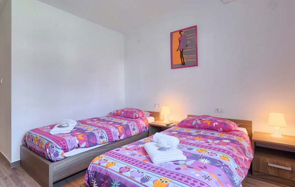 Vakantiehuis - Pula , Kroatië - CLI293 608