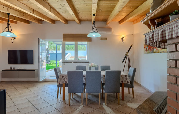 Vakantiehuis - Pula , Kroatië - CLI293 304