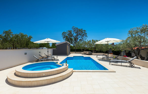Vakantiehuis - Pula , Kroatië - CLI293 16