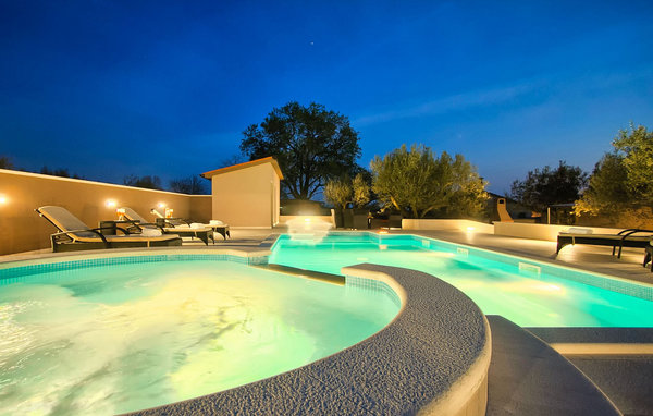 Vakantiehuis - Pula , Kroatië - CLI293 21