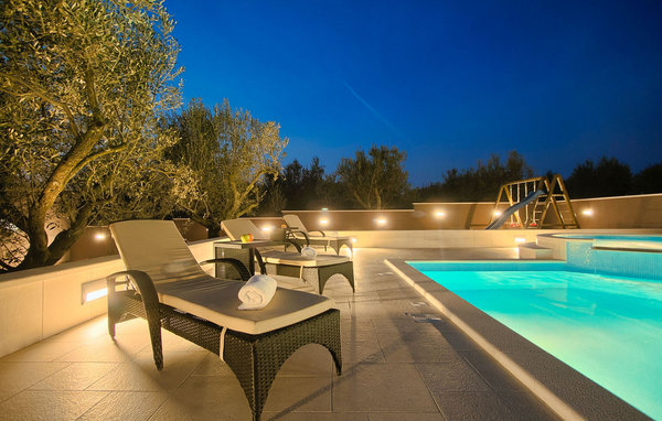 Vakantiehuis - Pula , Kroatië - CLI293 22