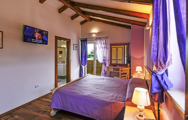 Feriehus - Tinjan , Kroatia - CLI301 602