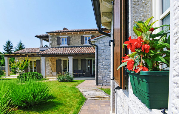 Feriehus - Tinjan , Kroatia - CLI301 87