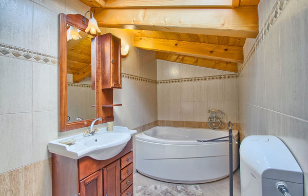 Vakantiehuis - Krnica , Kroatië - CLI309 702