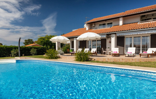 Ferienhaus Villa Basic