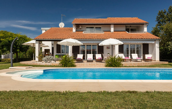 Ferienhaus Villa Basic