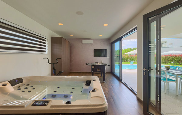 Ferienhaus - Tinjan , Kroatien - CLI410 803