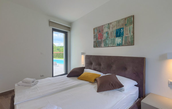 Ferienhaus - Tinjan , Kroatien - CLI410 601