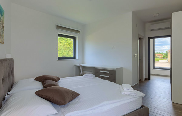 Ferienhaus - Tinjan , Kroatien - CLI410 606