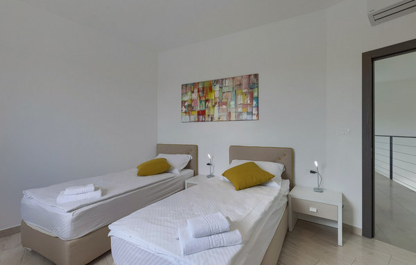 Ferienhaus - Tinjan , Kroatien - CLI410 611