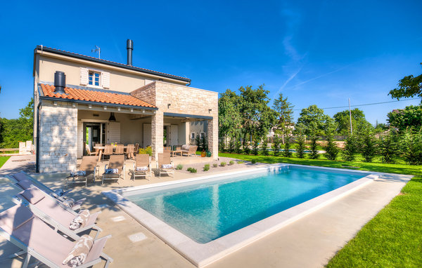 Dom Villa Mia