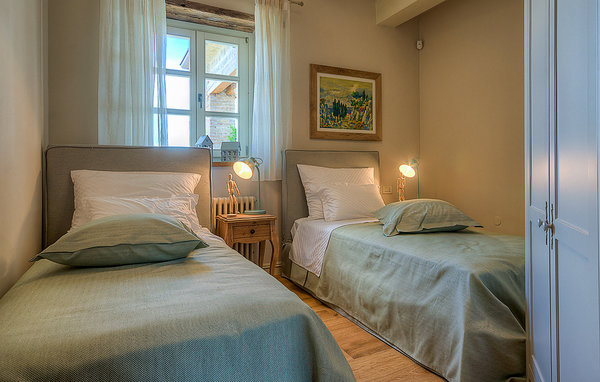 Holiday Home - Kanfanar , Croatia - CLI450 601
