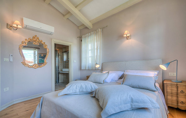 Holiday Home - Kanfanar , Croatia - CLI450 610