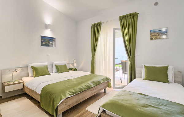 Vakantiehuis - Pula , Kroatië - CLI453 603