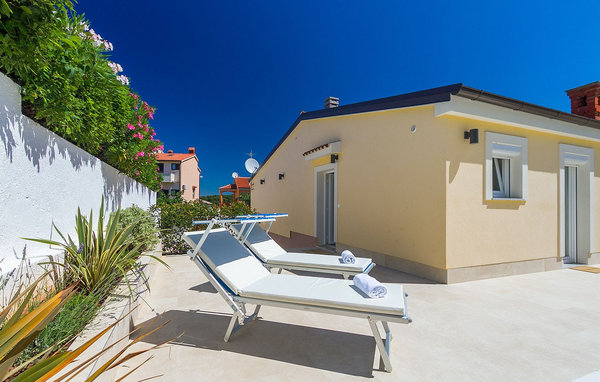 Vakantiehuis - Pula , Kroatië - CLI453 103