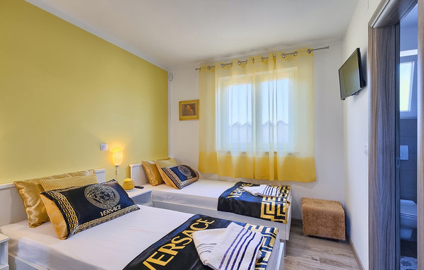 Feriehuse - Pula , Kroatien - CLI467 603