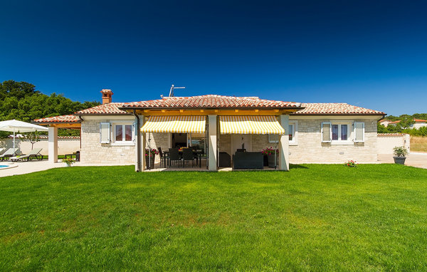 Feriehuse - Pula , Kroatien - CLI467 83