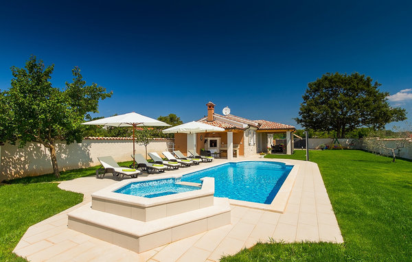 Feriehuse - Pula , Kroatien - CLI467 11