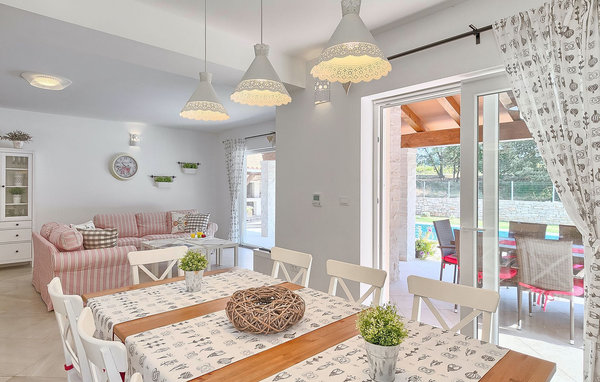 Dům Villa Natasha