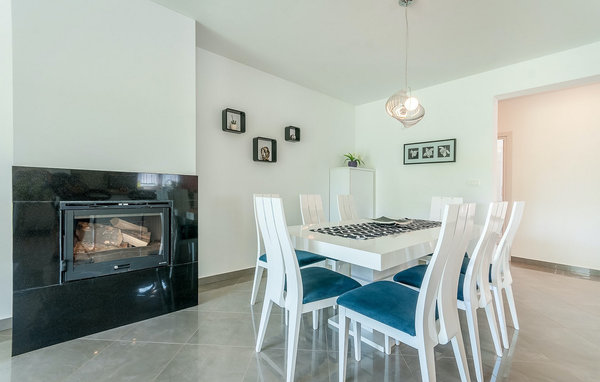 Dům Villa Topid