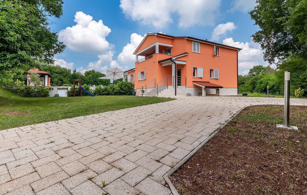Dům Villa Topid