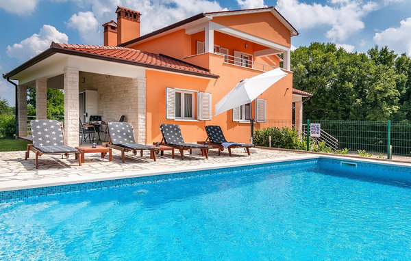 Dům Villa Topid
