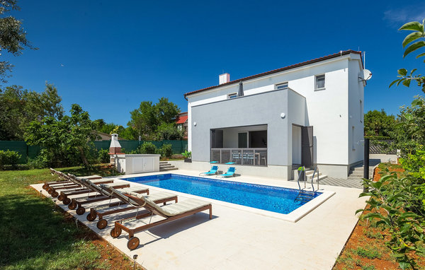 Dům Villa Elica