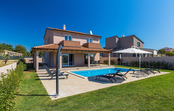 Feriehuse - Pula , Kroatien - CLI533 18