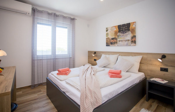 Holiday Home - Kanfanar , Croatia - CLI550 604