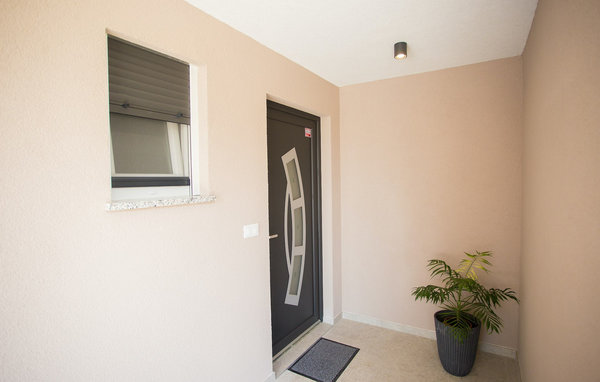 Holiday Home - Kanfanar , Croatia - CLI550 502