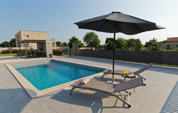 Holiday Home - Kanfanar , Croatia - CLI550 4