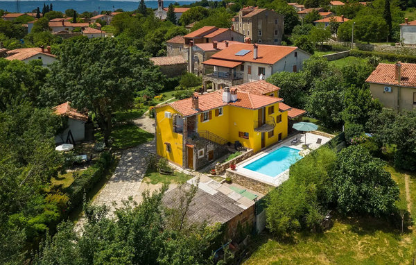 Dům Villa Mikales