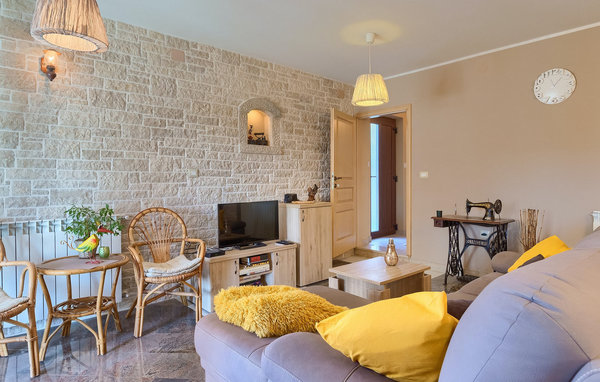 Holiday Home - Pazin , Croatia - CLI600 303