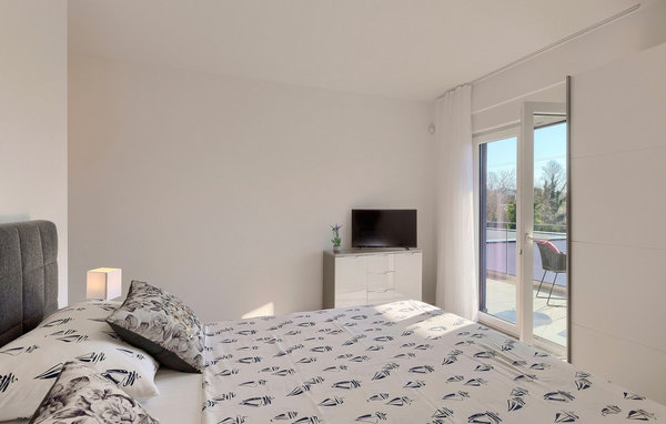 Vakantiehuis - Pula , Kroatië - CLI634 609