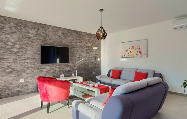 Vakantiehuis - Pula , Kroatië - CLI634 304