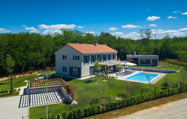 Vacation home Villa Povetica