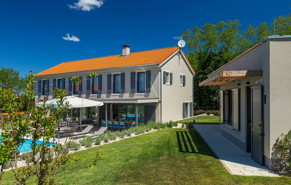 Vacation home Villa Povetica