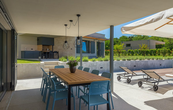 Vacation home Villa Povetica