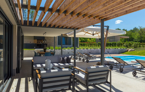 Vacation home Villa Povetica