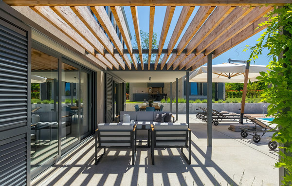 Vacation home Villa Povetica