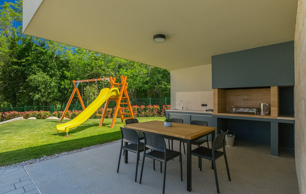 Vacation home Villa Povetica