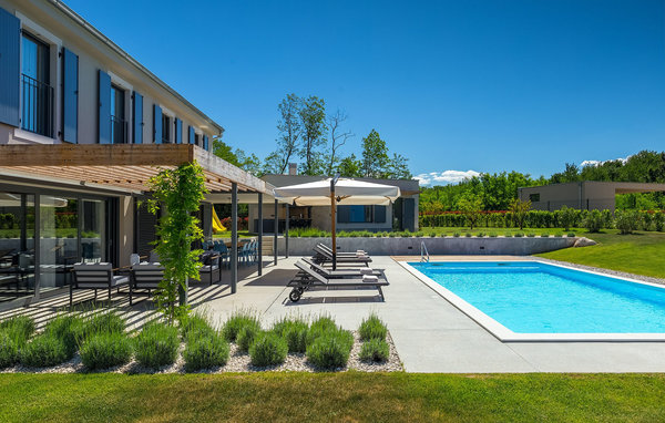 Vacation home Villa Povetica
