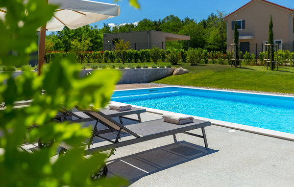 Vacation home Villa Povetica